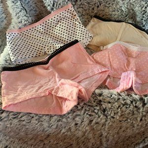 7 Pair Little Girl's Undies Size 6 Never Worn